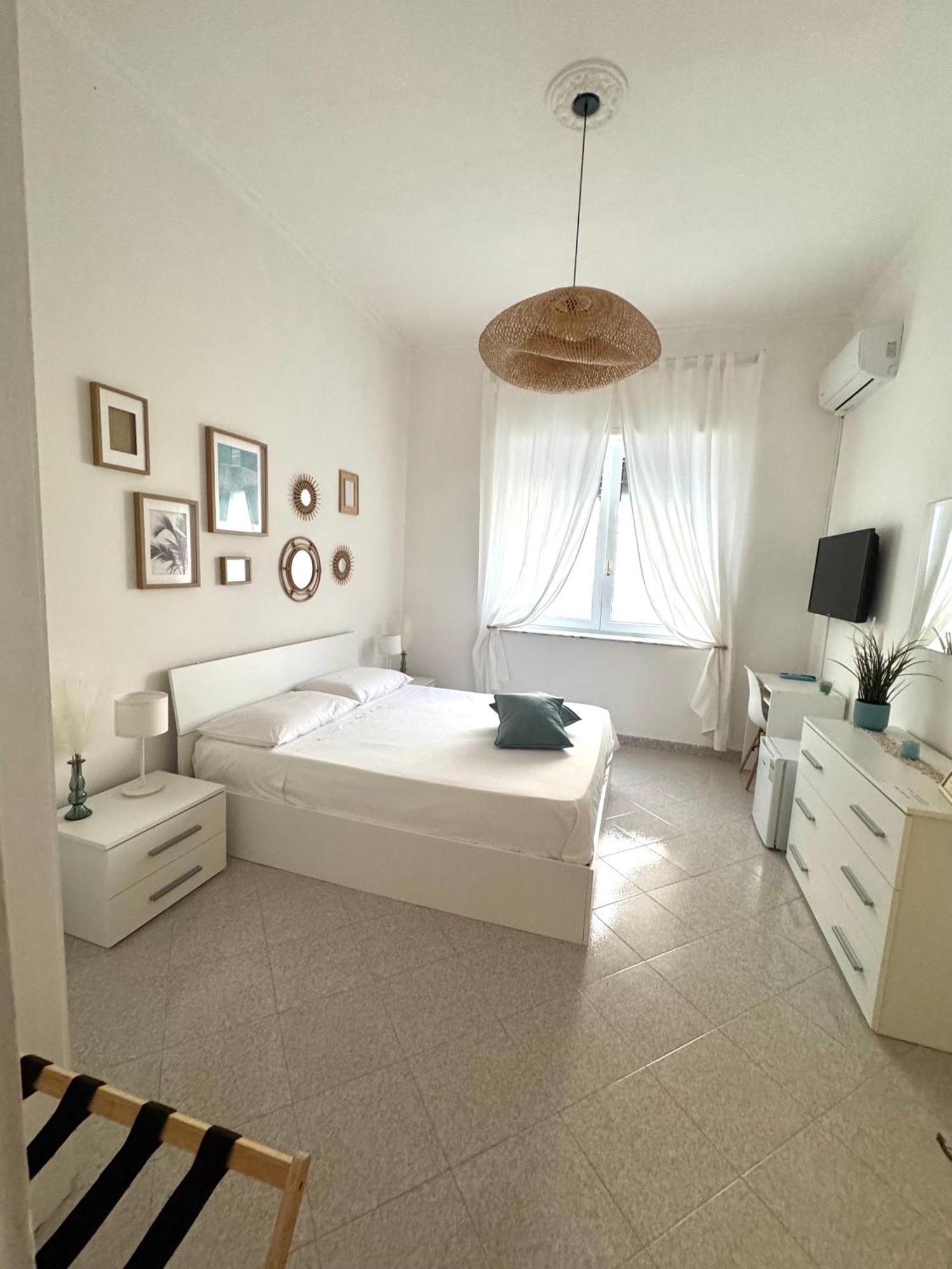 سكاليا A Due Passi Dal Mare B&B المظهر الخارجي الصورة